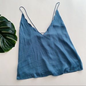 UO KIMCHI BLUE SCALLOP SPAGHETTI STRAP CAMISOLE